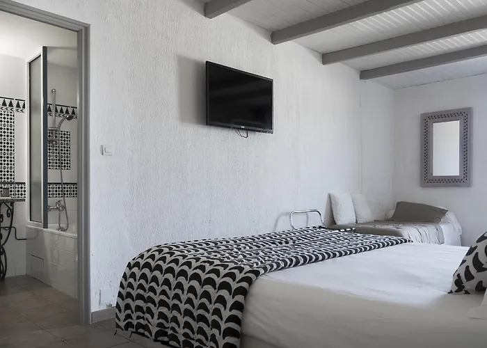 Le Lido Hotel 3*
