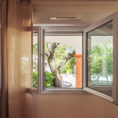 Le Lido 3* Propriano (Corsica)